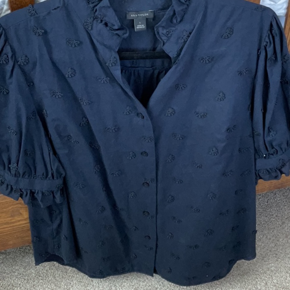 Ann Taylor Cotton Embroidery Top - Picture 14 of 14